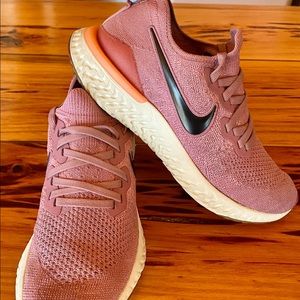 Nike Epic react flyknit 2.0 size 7
